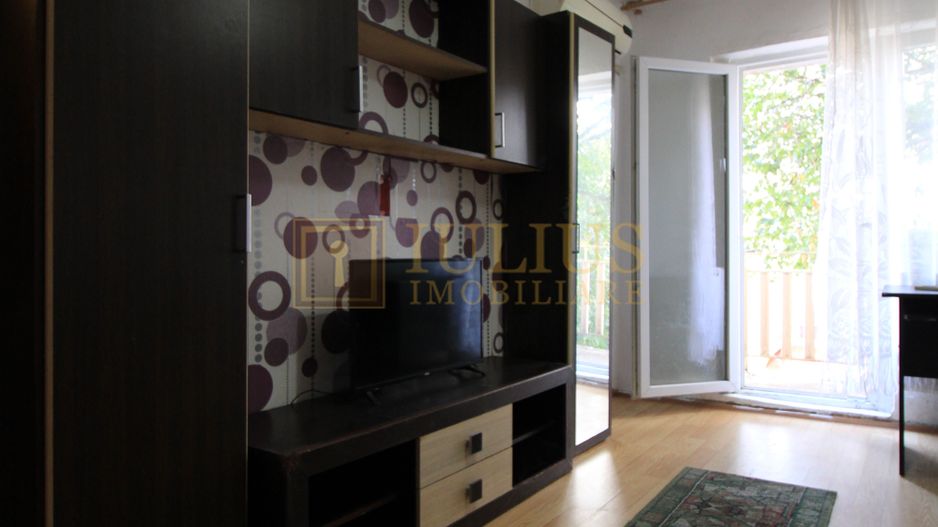 10 minute de UMFT, o camera. - Poză 2