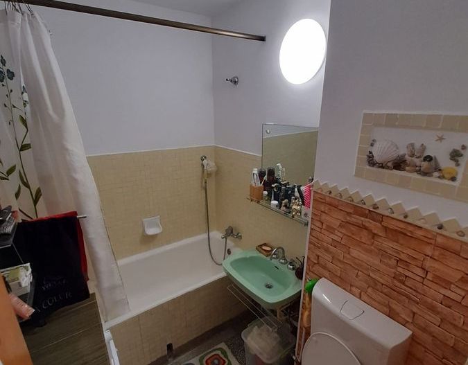 Garsoniera Lujerului, Piata Veteranilor, Militari - Poză 6