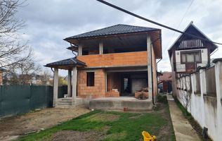 VILA 5 CAMERE, ZONA ULTRA CENTRALA, CAMPULUNG MUSCEL, TEREN 500 MP