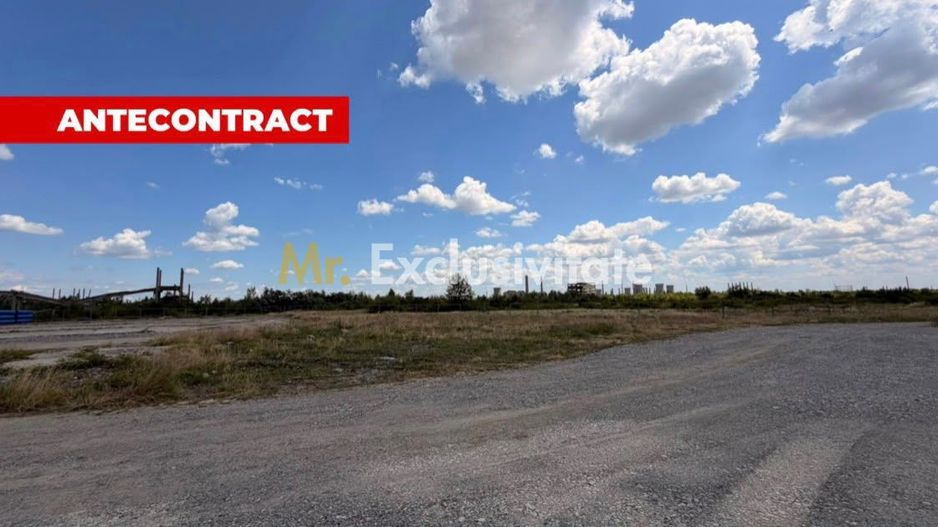 Teren intravilan 3.288 mp | Front stradal 69 m | Zona fostului CET Bradu | - Poză 1