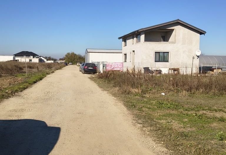 De vanzare teren 1200mp, 1 Decembrie - Poză 1