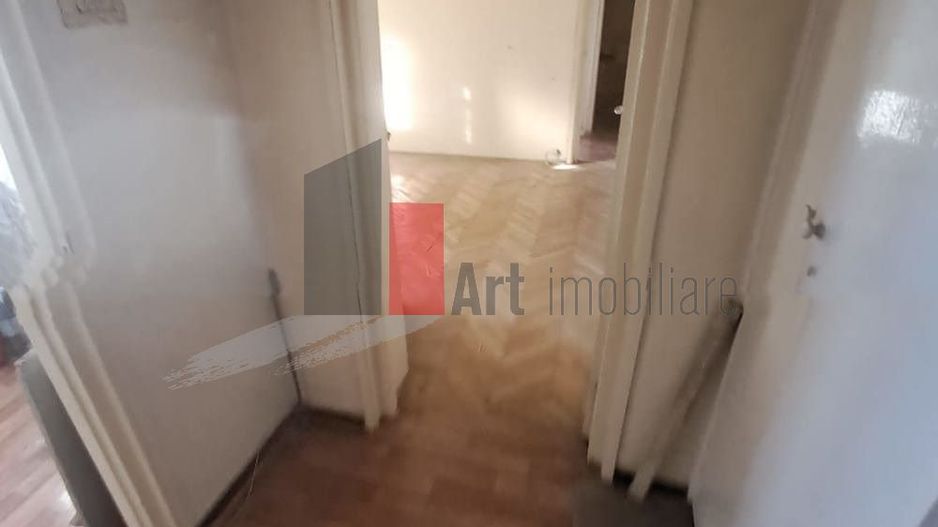 Apartament 2 camere Metrou Titan - Poză 4
