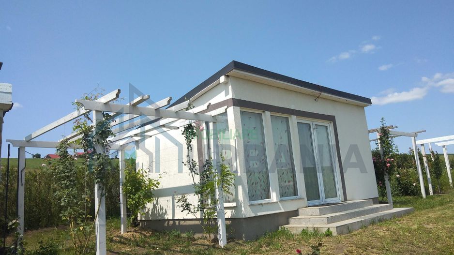 Casă cu teren generos de 1.800 mp, lângă Pădurea Mârzești, Breazu, Tăutești - Poză 7