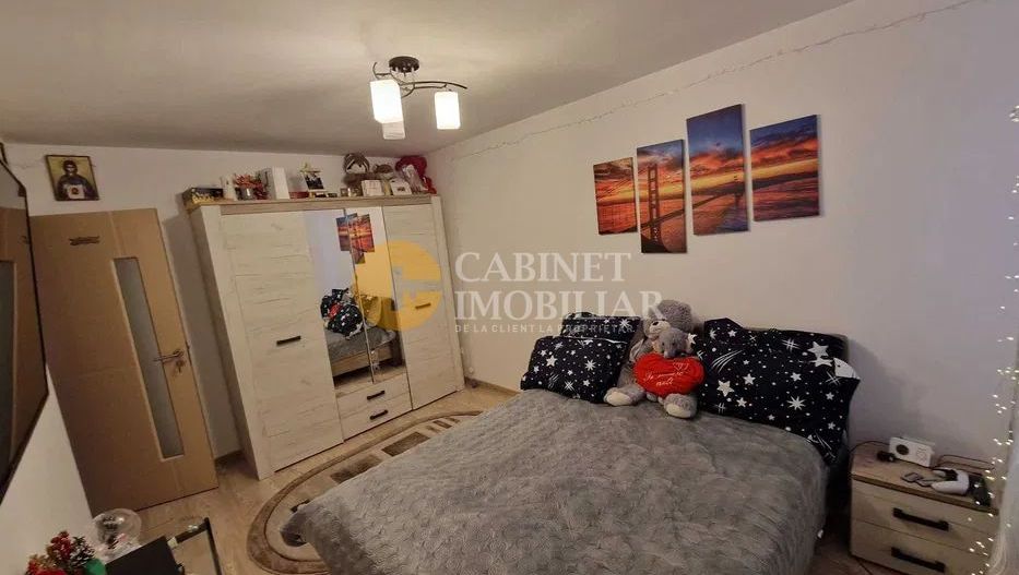 Cug - 2 Camere Decomandat + Loc De Parcare - Poză 2