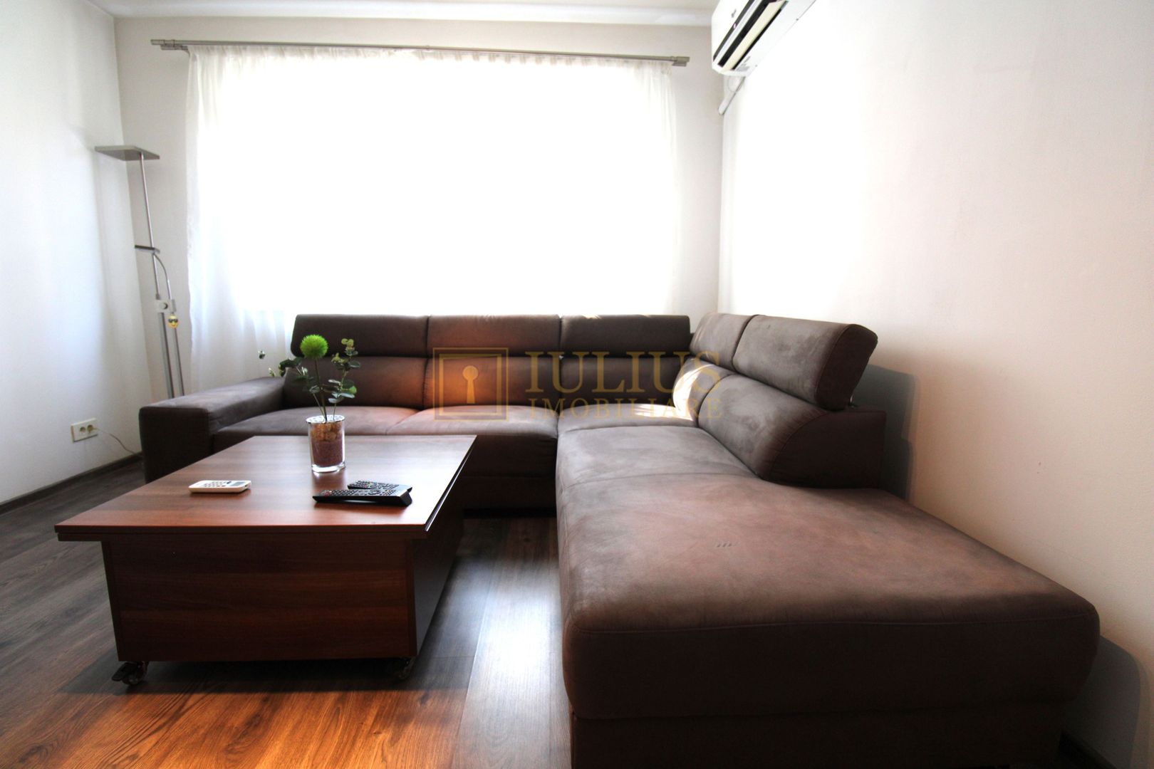 Apartament in zona Gheorghe Lazar - Poză 2