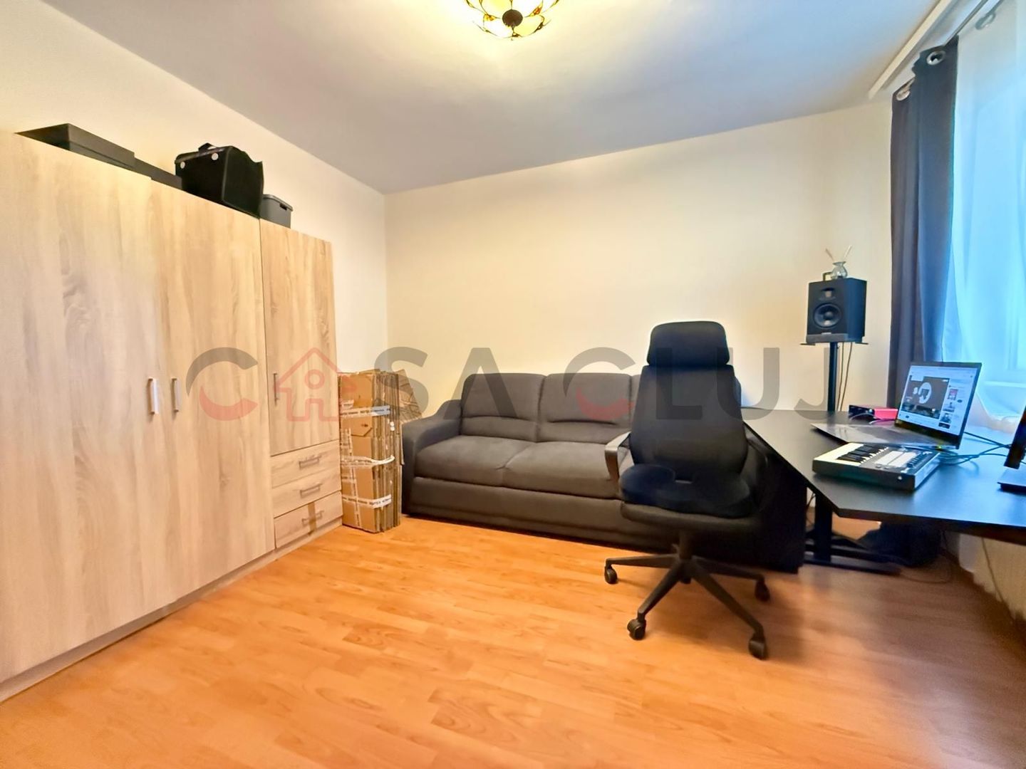 2 camere decomandate, lângă Baza Sportivă La Terenuri - Poză 4