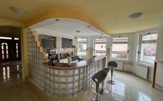 Vila cu 6 camere, 420mp,  teren 720mp, parcari, Zona Shopping City - Poză 21