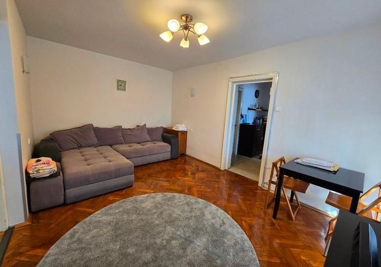 APARTAMENT METROU ZONA STEFAN CEL MARE - Poză 1