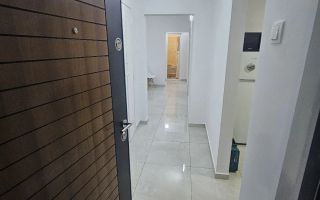 Apartament 3 camere 1978 77mp reabilitat centrala proprie - Poză 3