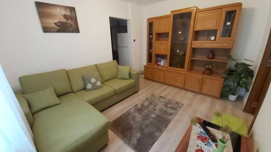 Apartament cu 2 camere din Micro 14 - Poză 4
