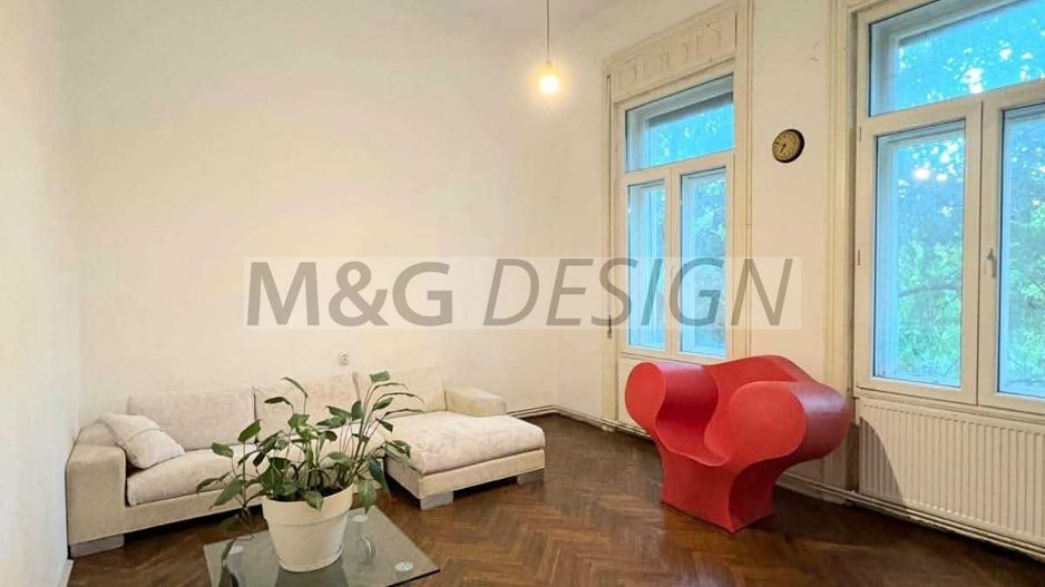 Apartament 2 camere cladire istorica zona Medicina - Poză 1