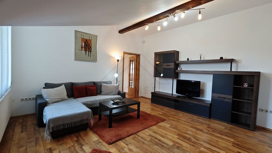 Apartament la casa,  aproape de 700! - Poză 12