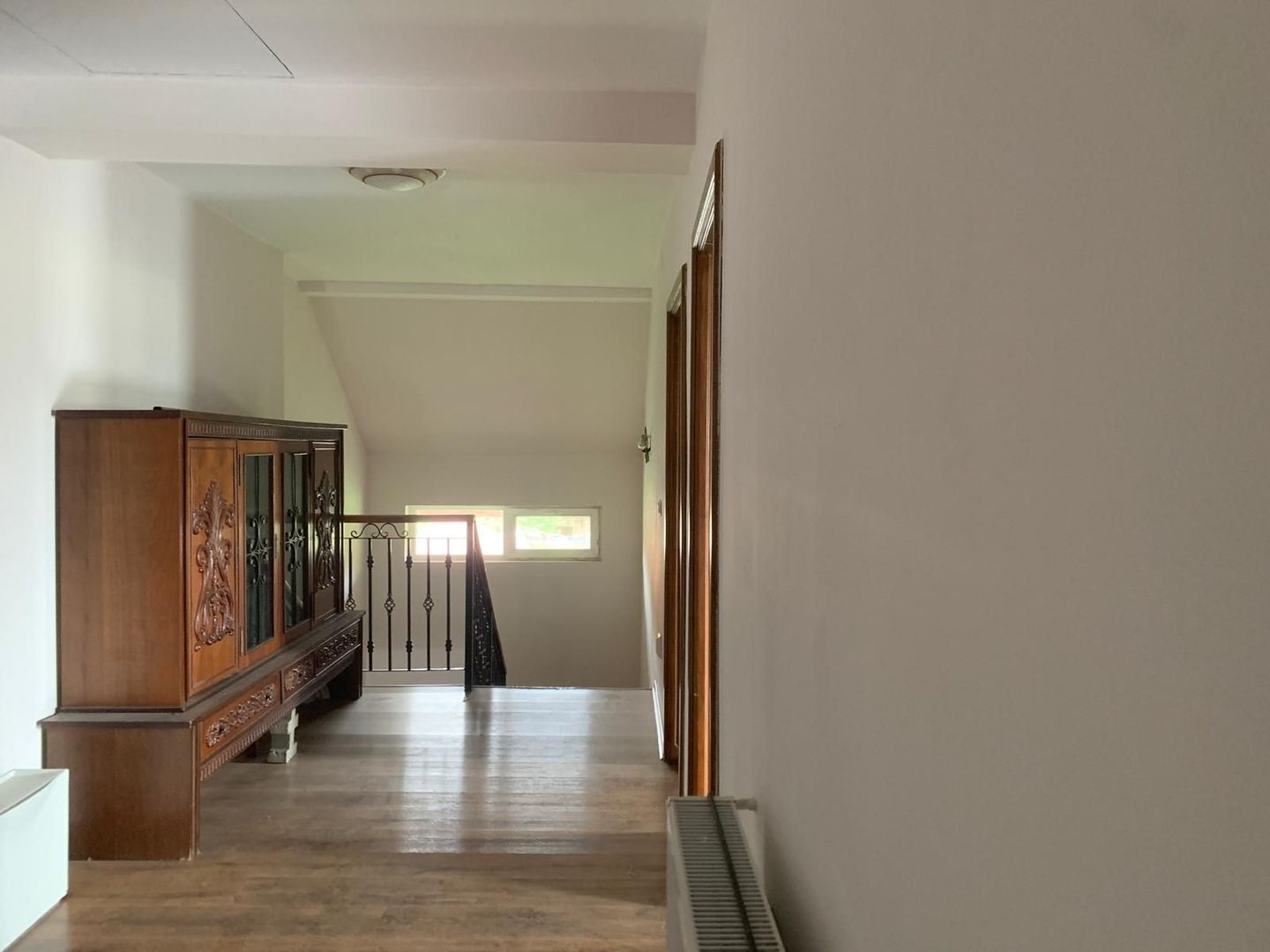 Duplex spațios, 200 mp utili, teren 700 mp, în vatra veche din Moșnița - Poză 9
