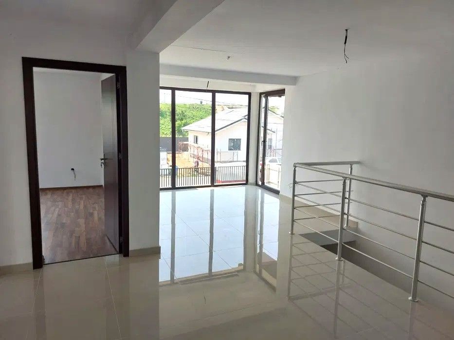 Casa cu 5 camere | Spatii generoase | Buftea - Poză 6