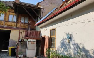 INVESTITIE I Imobil de renovat I Curte I Turnisor - Poză 2