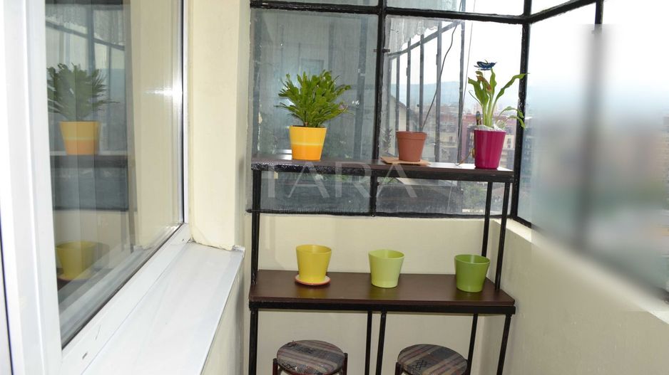 Apartament cu 2 camere decomandate, 2 balcoane, zona Aurel Vlaicu. - Poză 2