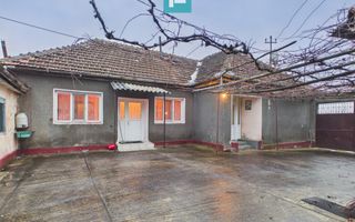 Casă și teren 5.000 mp în Poiana-Tășad, Bihor - Poză 1