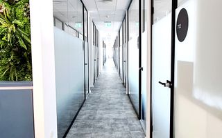 Oferim spre inchiriere - Birouri premium all-inclusive în VOX Technology Park - Poză 16