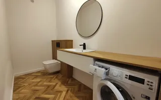 Apartament ultrafinisat în zona ultracentrală | Scară interioară - Poză 12