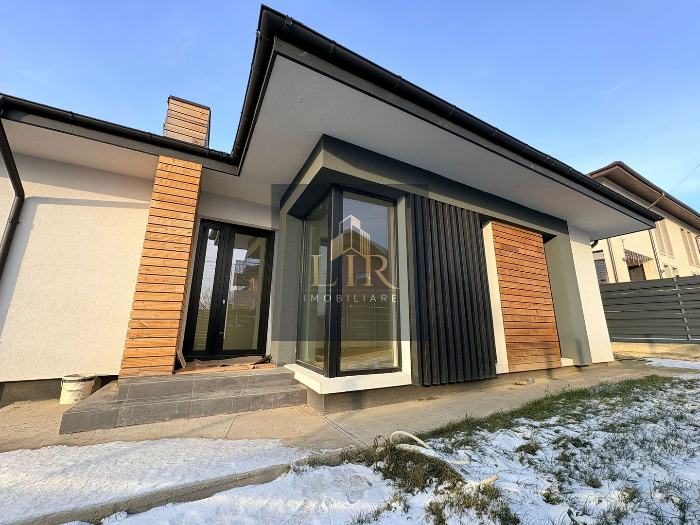 Casa individuala plan parter 4 camere zero comision -Miroslava - Poză 2