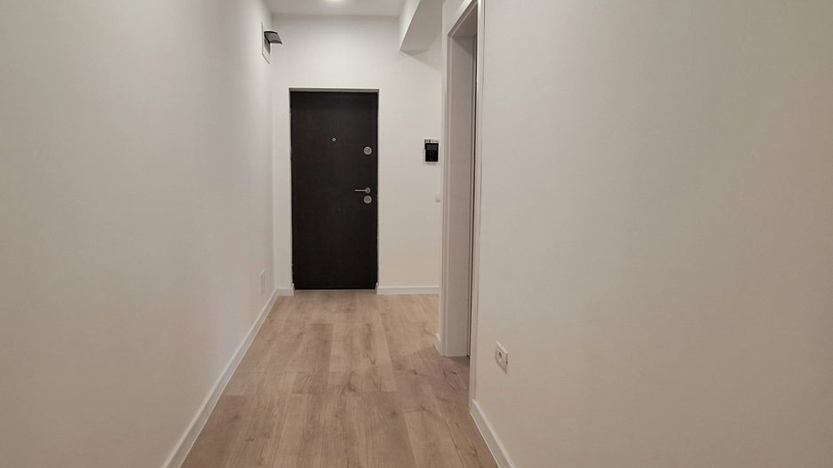Apartament cu 3 camere si loc de parcare - Kaufland - Poză 1