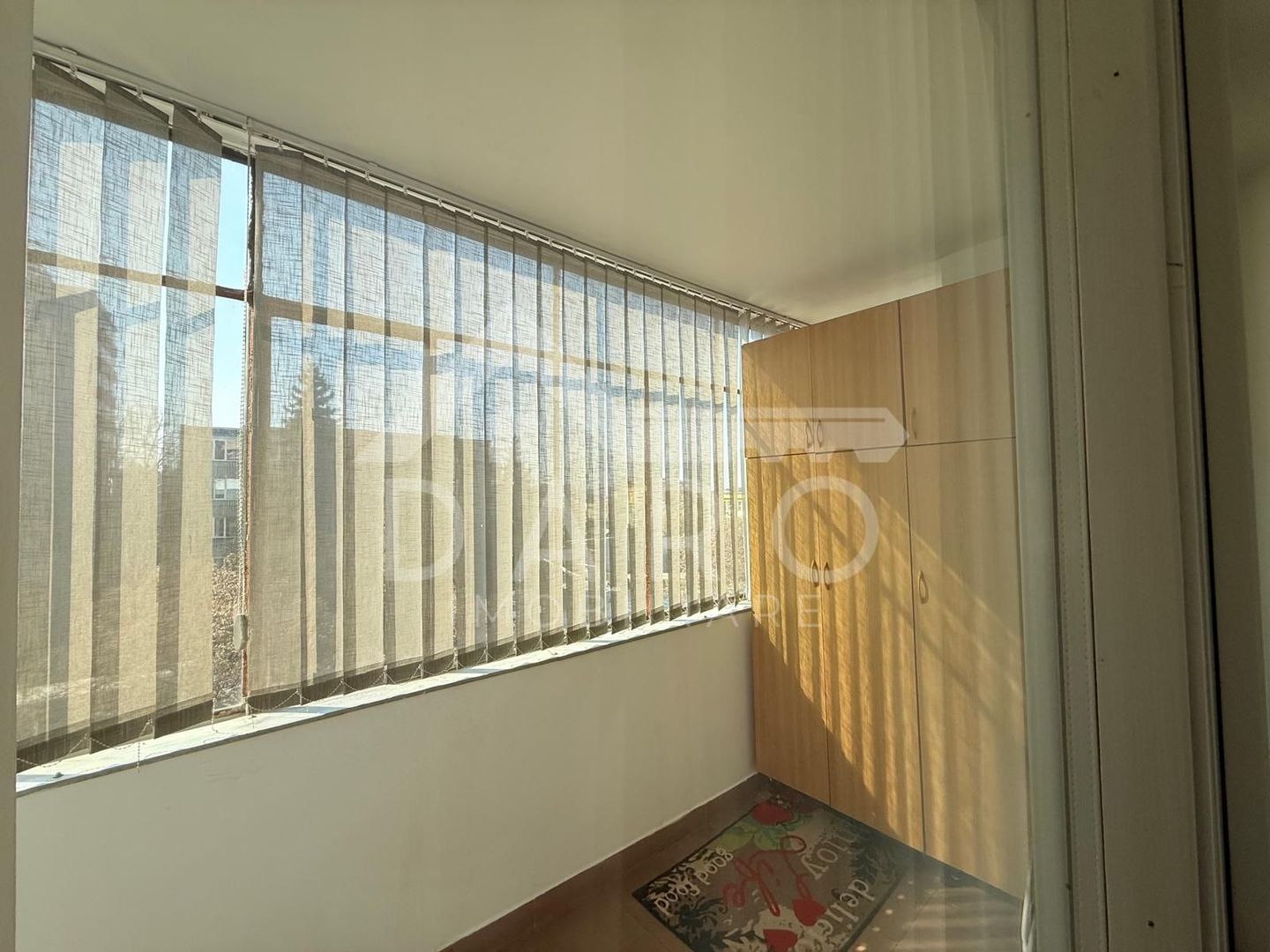 Închiriez apartament cu 2 camere in Tg Mureș, zonă centrală - Poză 5