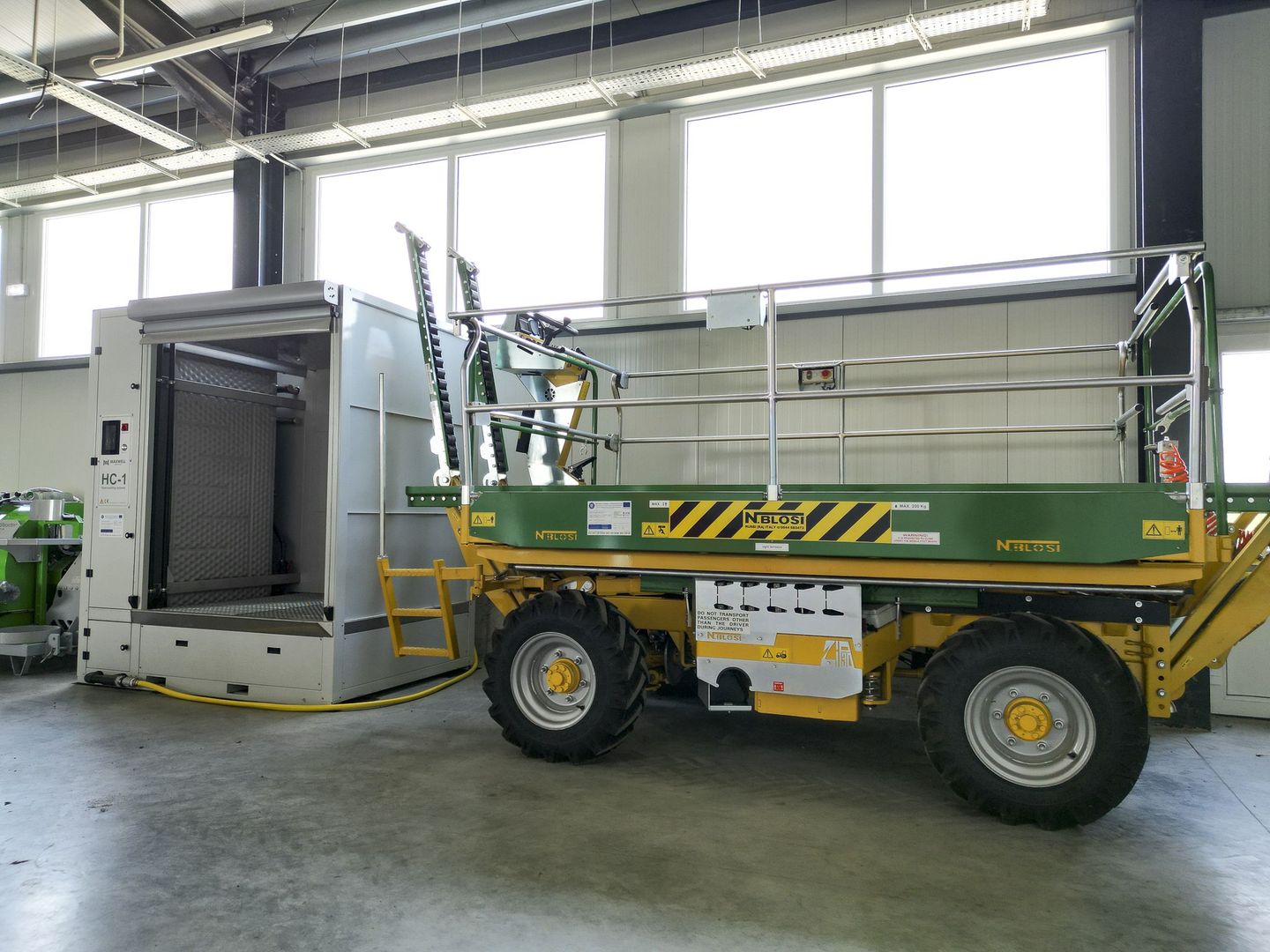 Oportunitate investiție: Livadă de Cireși și Hală - Poză 24