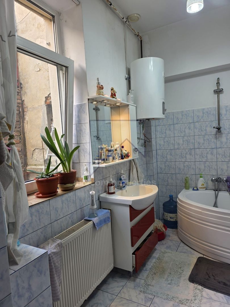 Vanzare apartament 4 camere - Sebastian - Vulcan - Poză 25