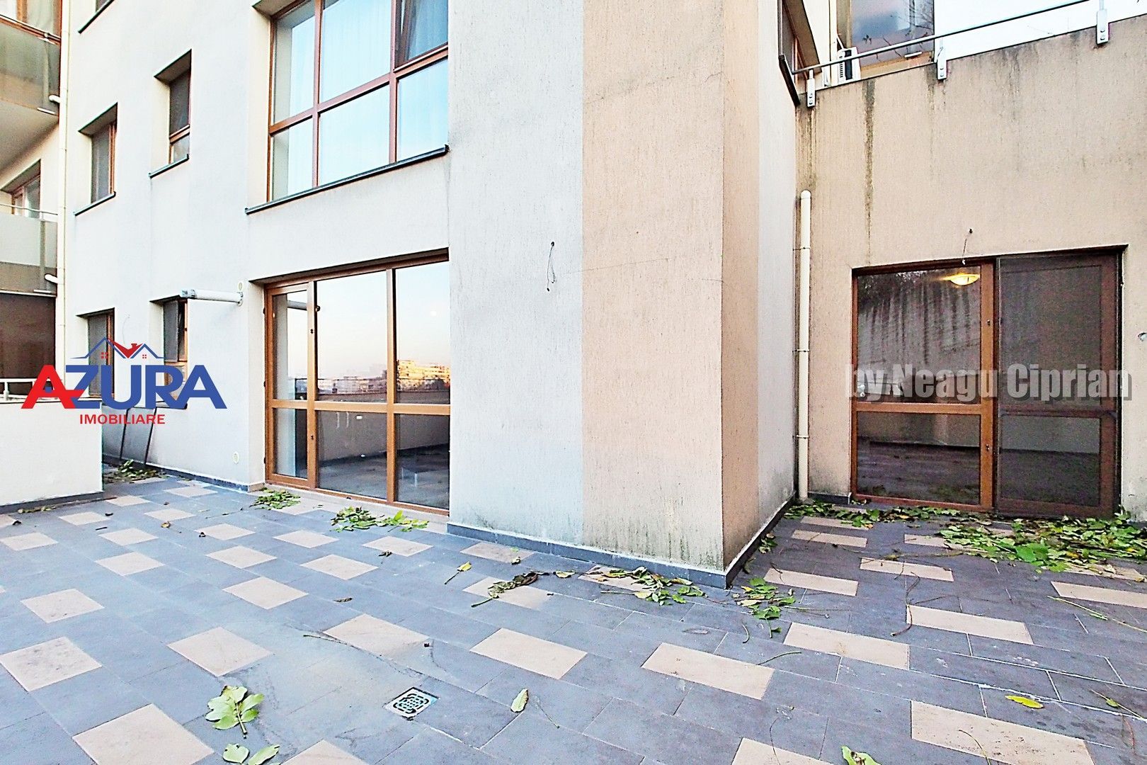 AZURA Imobiliare - Ap 3 camere + Garaj, Et 3, ULTRACENTRAL, Bloc Nou - Poză 36