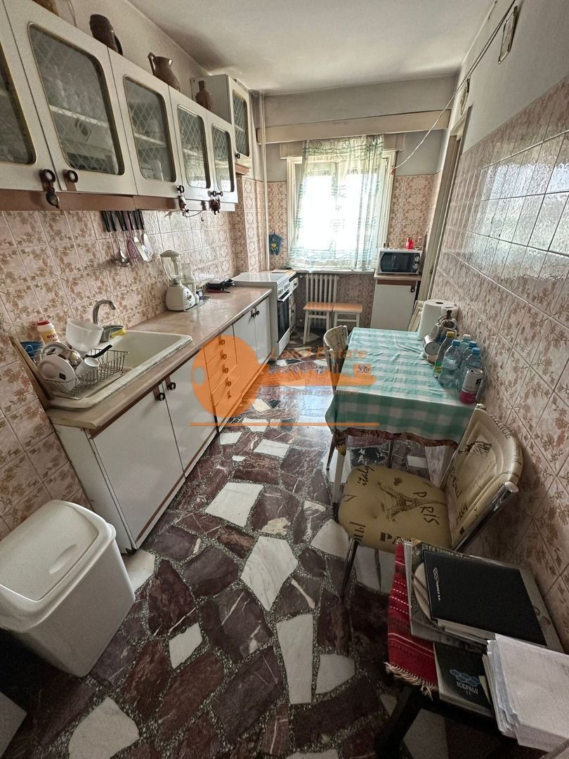 3 camere Dorobant ( 1983 ) - Poză 21