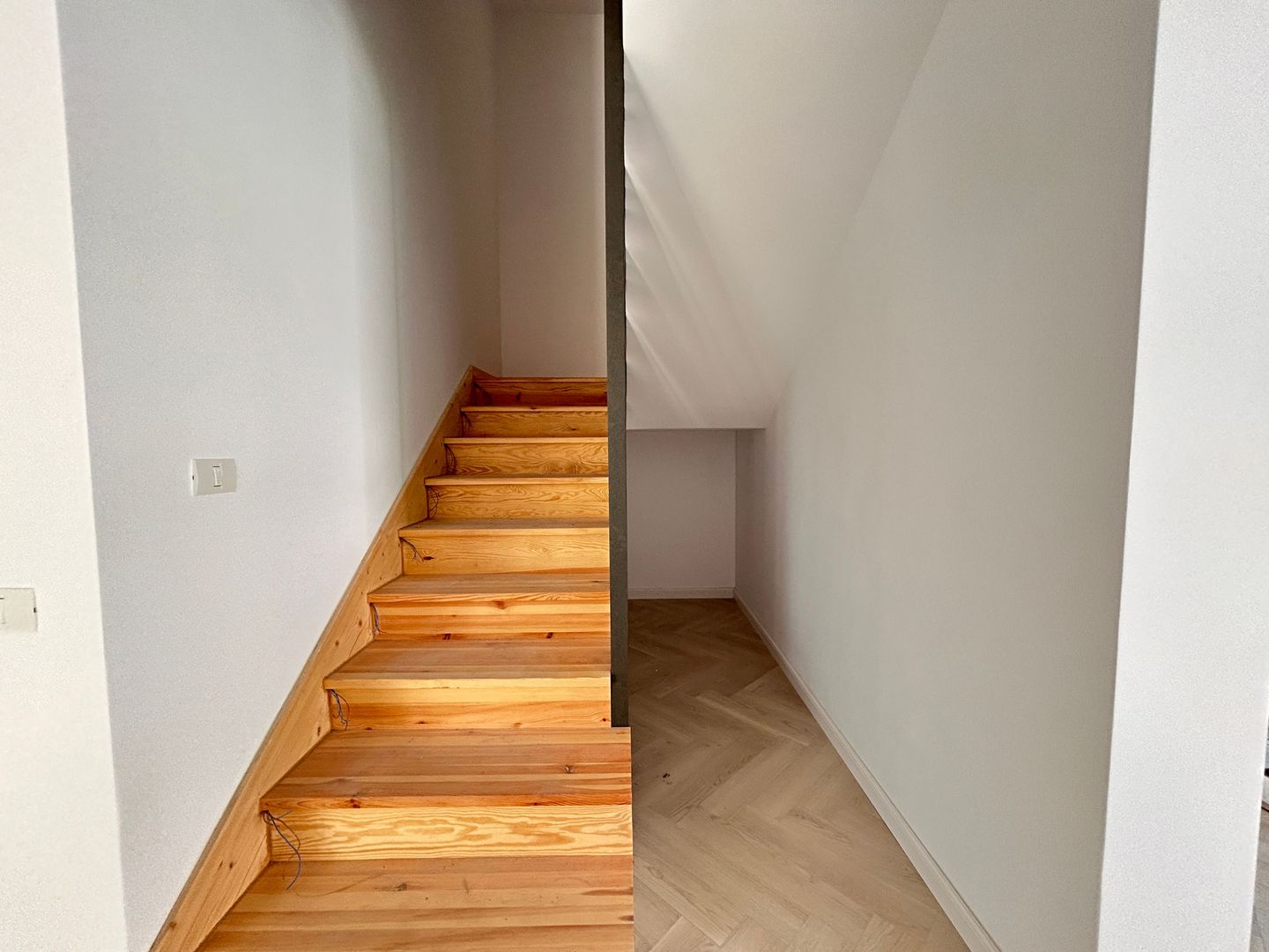 VILA NOUA | DUPLEX | MATEI MILLO | PIPERA - Poză 11