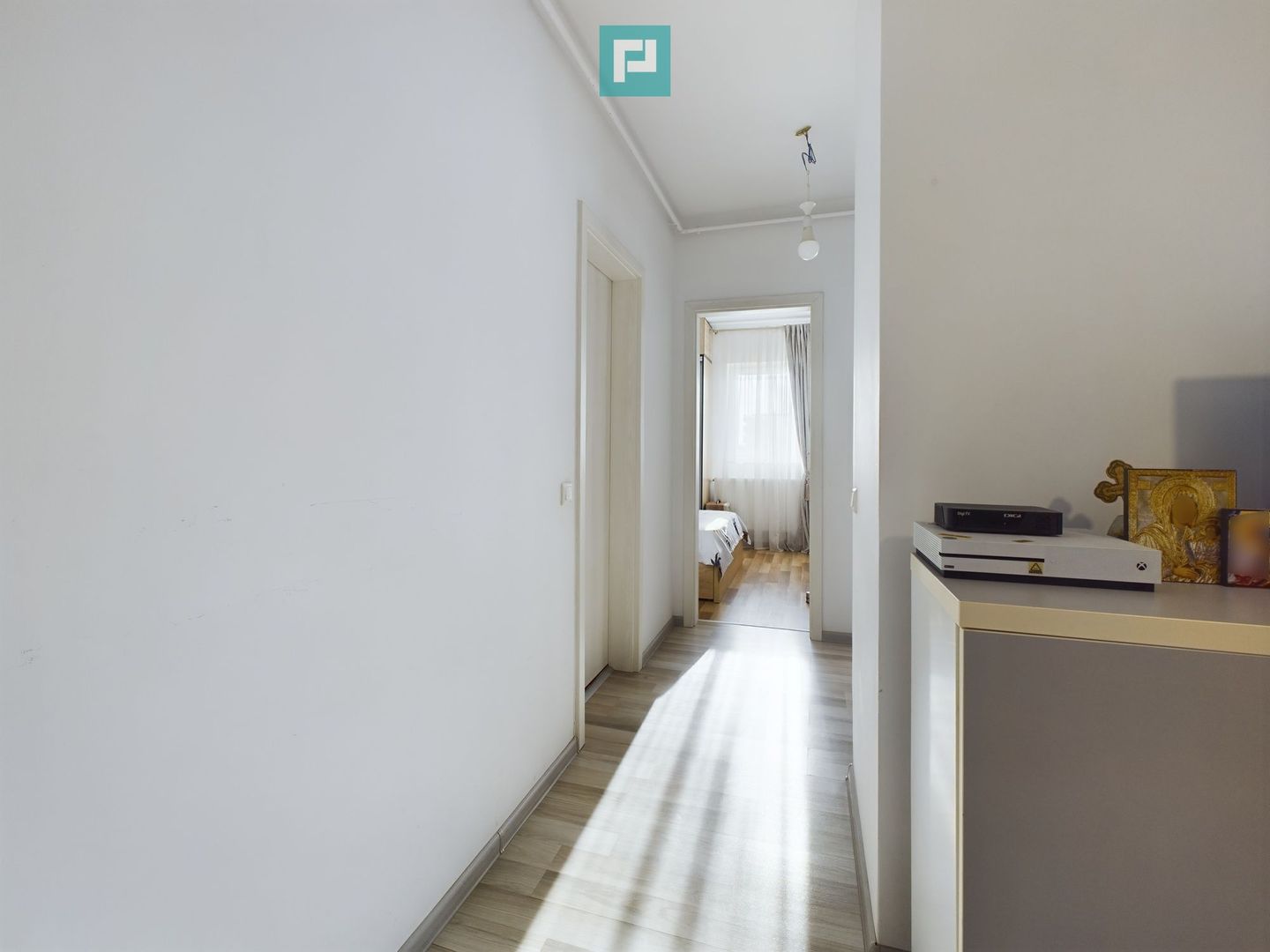 Apartament 3 camere Finalizat Obregia Metalurgiei Lift - Poză 2