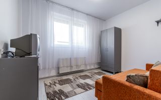 Apartament la cheie cu 2 camere la casa in Parneava Comision 0% - Poză 9