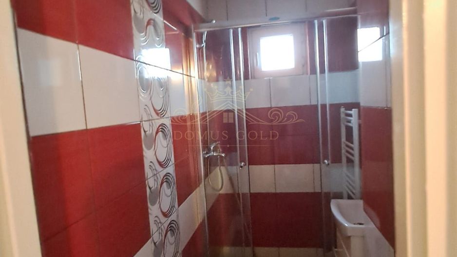 Vind urgent apartament in Turda . - Poză 6