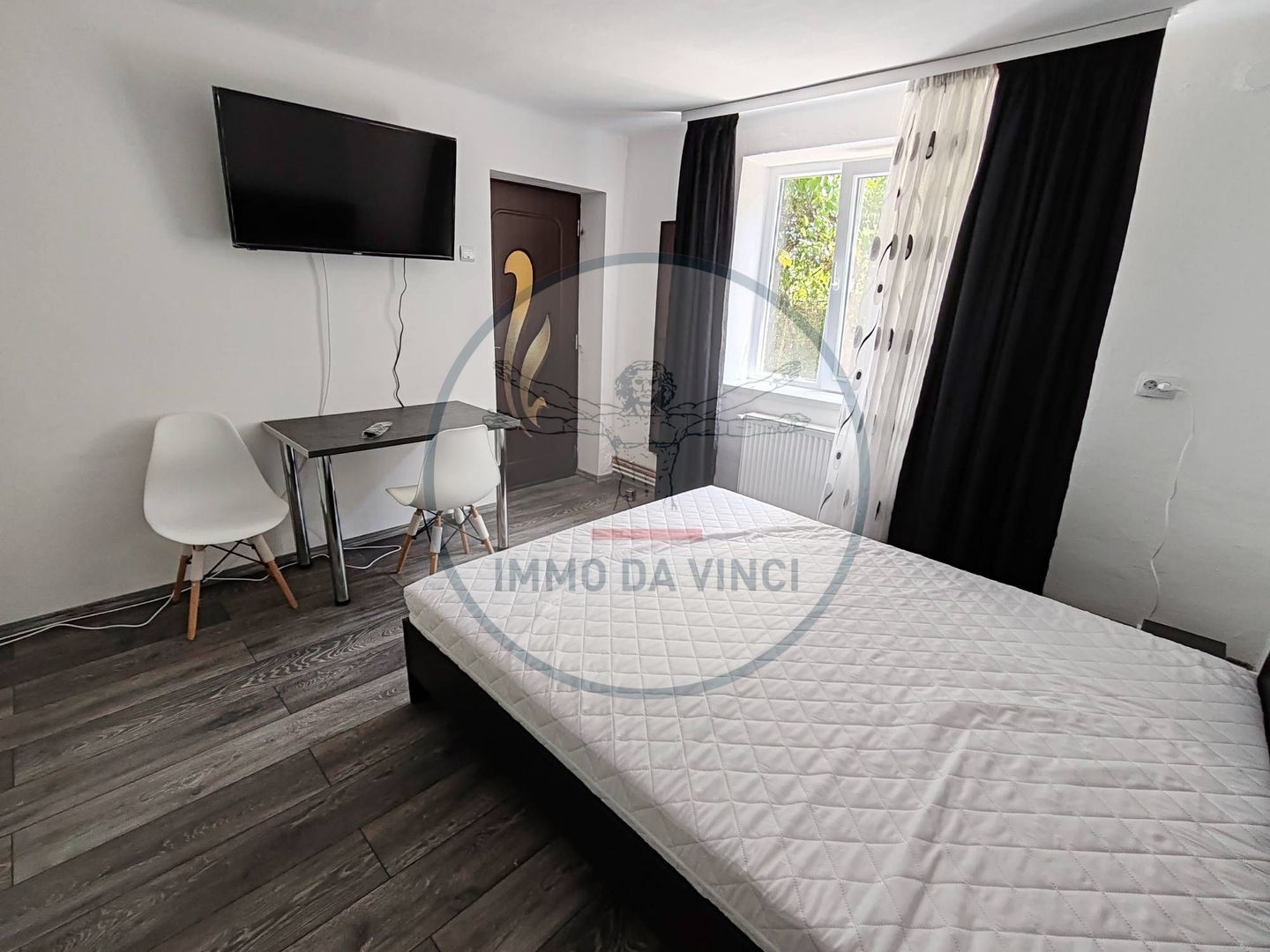 Apartament la casa, cu intrare separata. - Poză 1