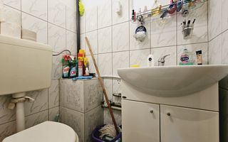 Apartament cu 3 camere decomandate, Cetate - Poză 5