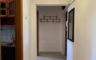 3 camere cu vedere la Parc Humulesti - Poză 8