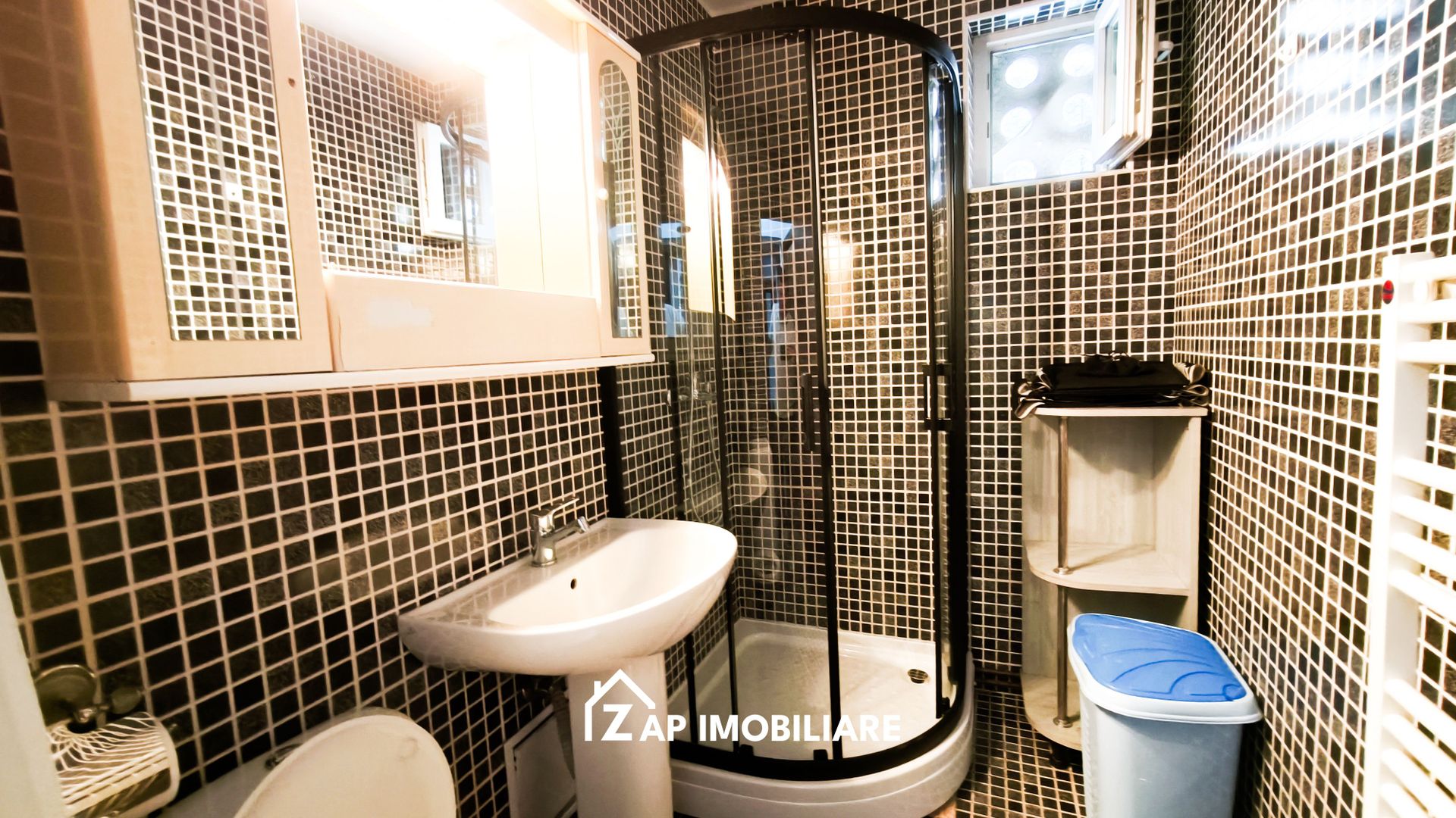 Tudor - Apartament 3 camere confort 1 - Str Moldovei - - Poză 7