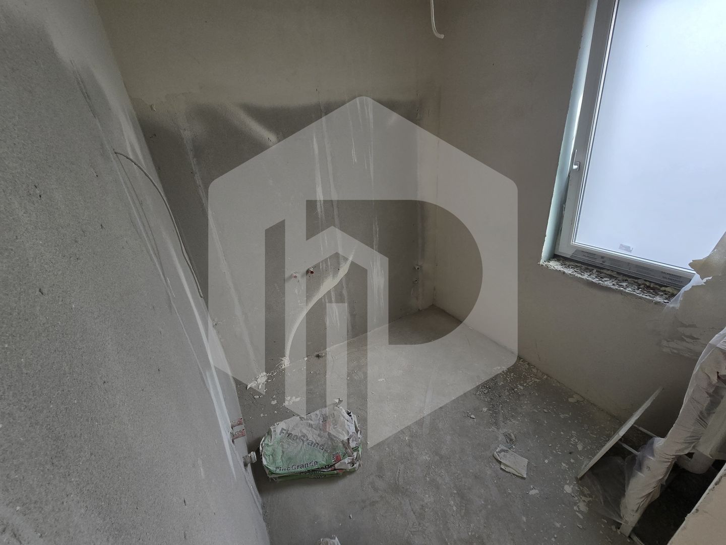 Apartament 3 camere 2 locuri de parcare zona Turnisor - Poză 11