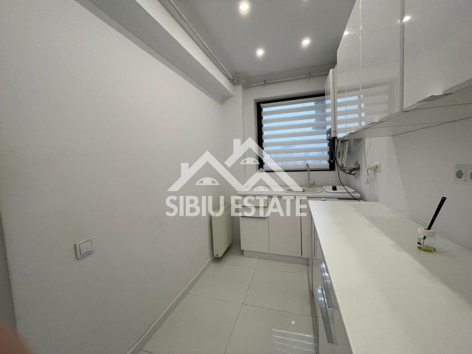 Spatiu comercial LA PRET DE APARTAMENT in Sibiu cu s. utila 56 mp.- Zona Rahovei - Poză 16