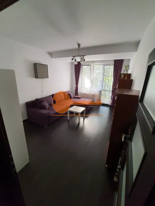 Garsonira la 10 minu de Metrou Gorjului ( Bloc din 2011) - Poză 5