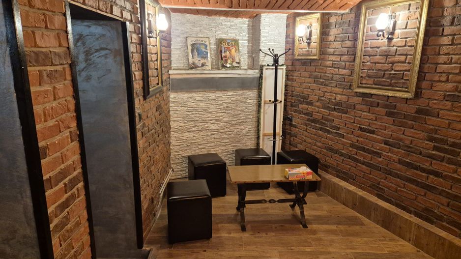 Str Lunga, zona Mielul Alb, spatiu comercial de 82mp tip crama, 129900 euro - Poză 5