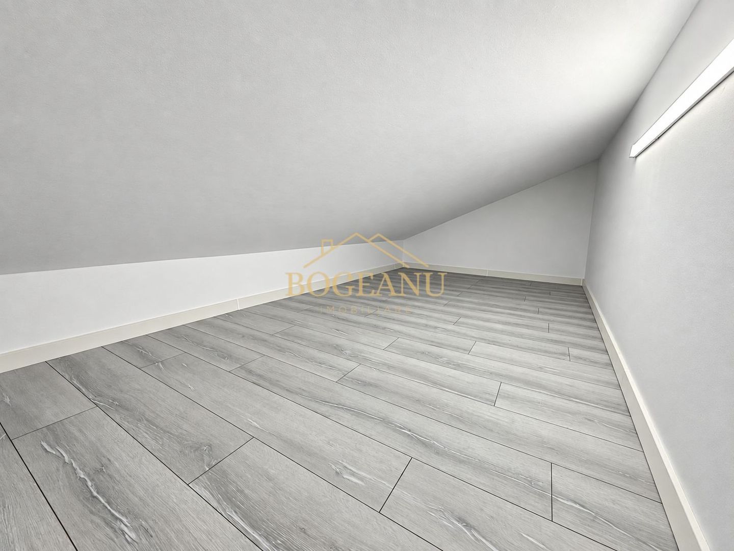 BG204-APARTAMENT 3 CAMERE PE 2 NIVELURI | GIROC | BLOC NOU 2025 - Poză 12