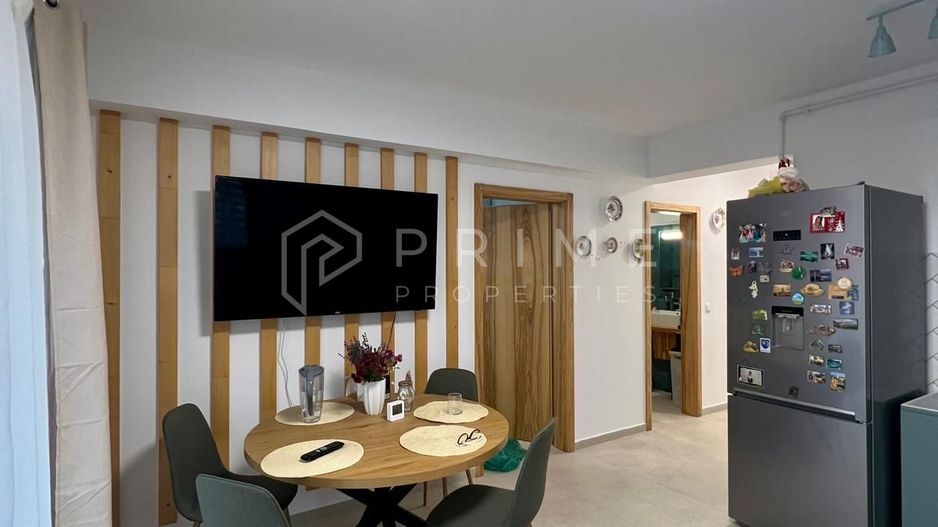 Apartament modern cu 3 camere, bloc nou cu lift și parcare privată - Poză 3