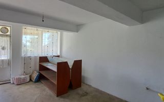 VANZARE VILA SPATIOASA CU TEREN GENEROS – 1.700 MP | RADOESTI VALE, TELEORMAN - Poză 5