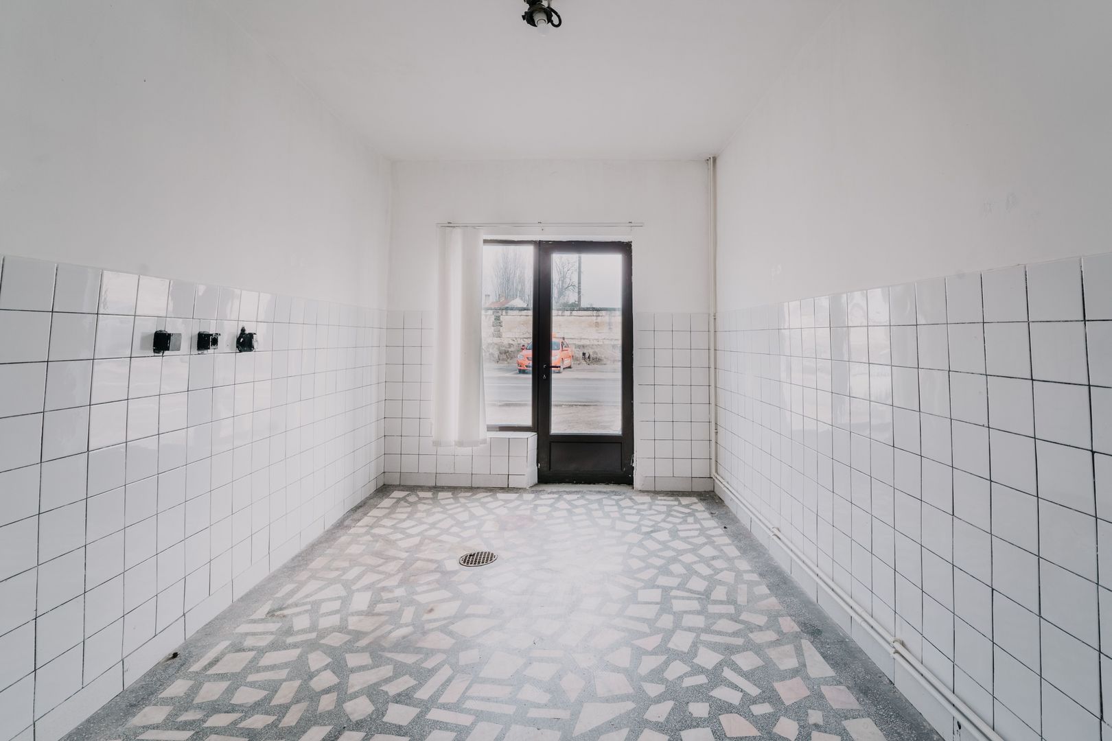 Spațiu comercial în zona Uta - Poză 1