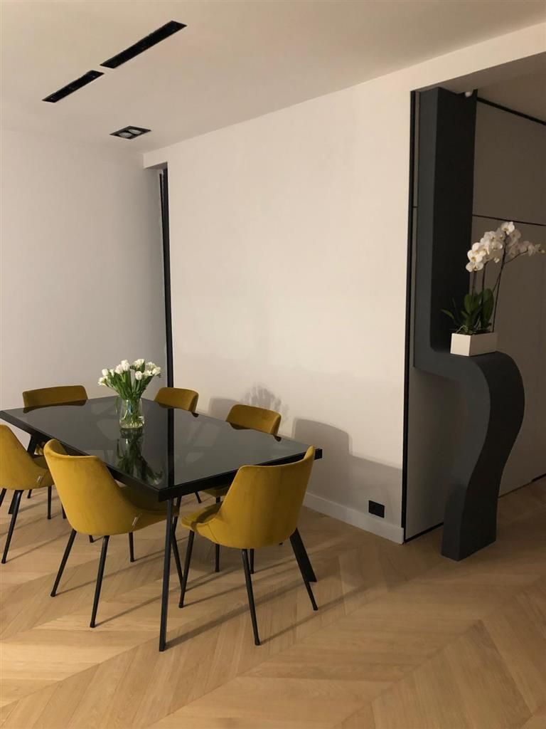 Vila cu arhitectura modera, intr- o oaza de liniste - Poză 5