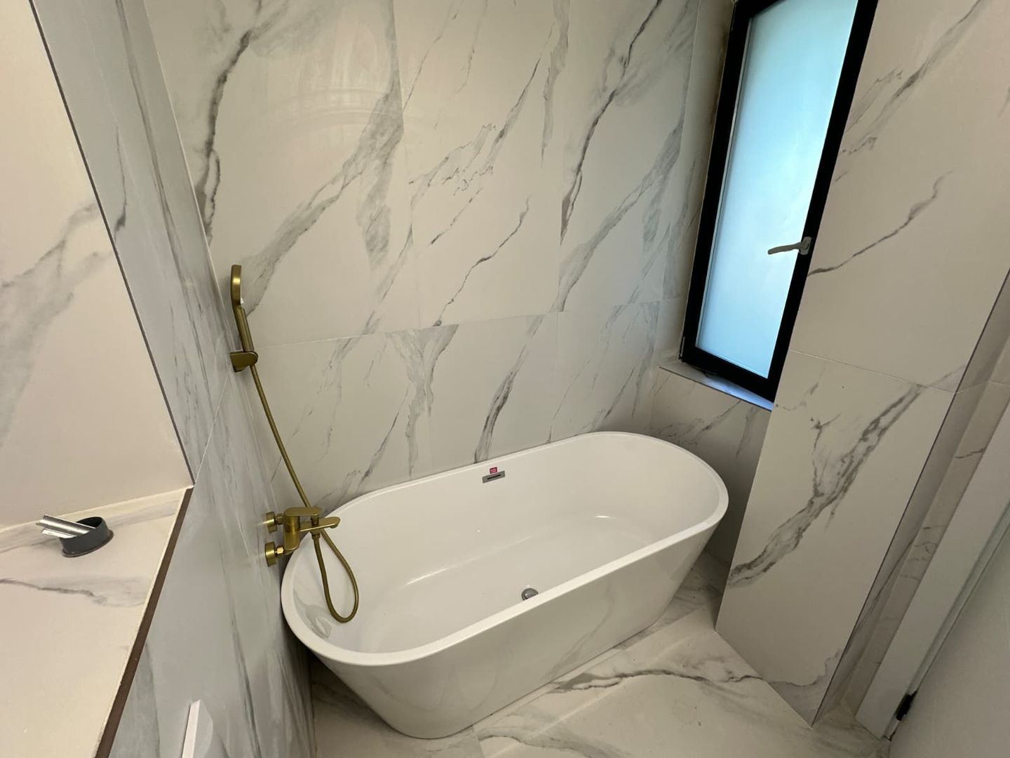 CASE INDIVIDUALE - 6 CAMERE, GARAJ, PANOURI SOLARE, COMISION 0% - Poză 21