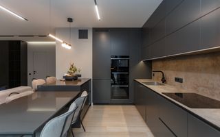 De închiriat apartament, 2 dormitoare, str. Teatrală 3, Centru. - Poză 14