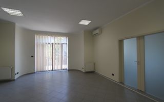 Birouri în vila - zona Balcescu - Poză 24